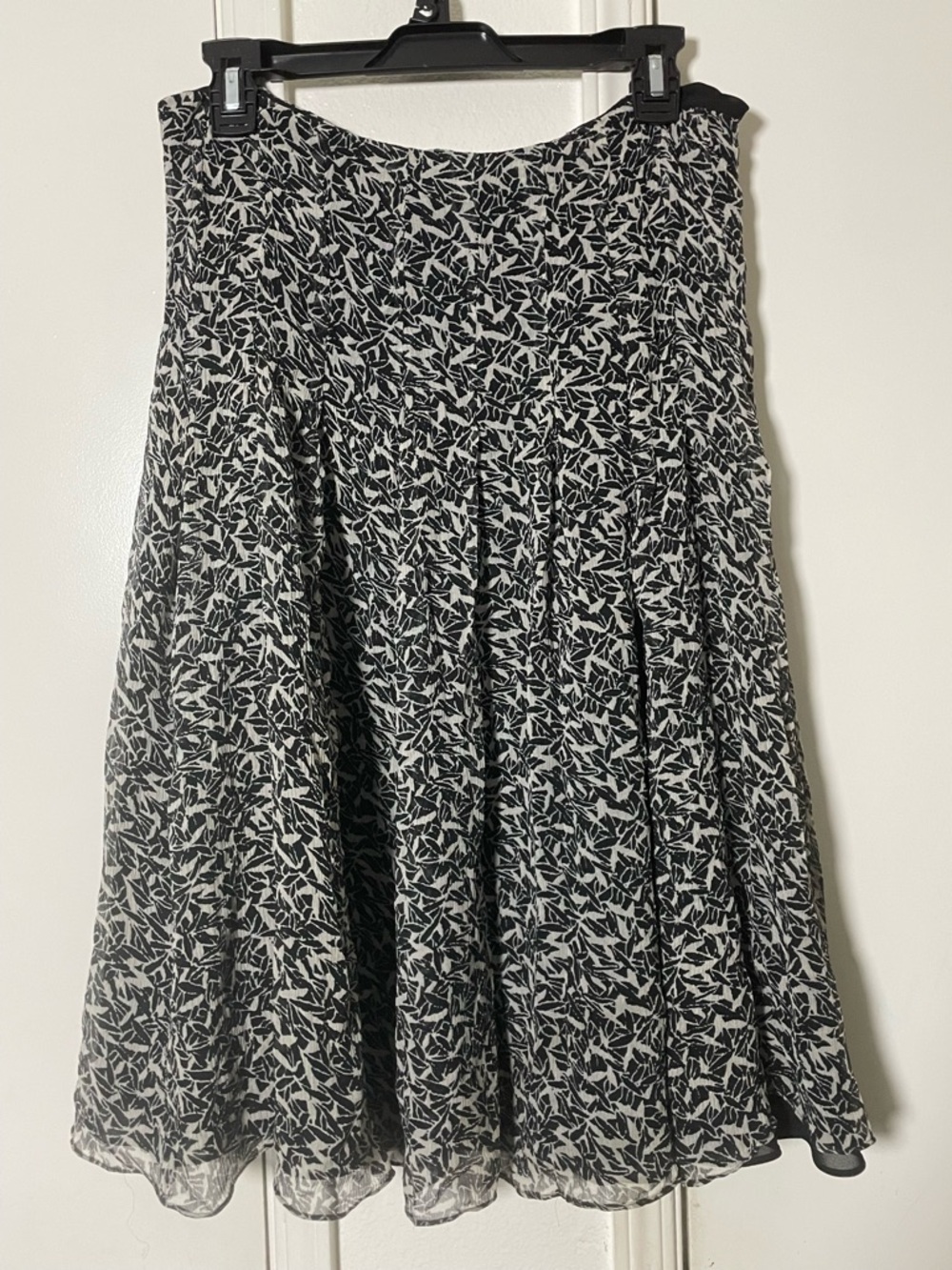 Jones New York 100% silk midi skirt - Picture 1 of 2